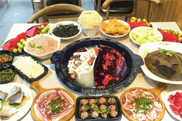 巡山令酸汤牛肉火锅