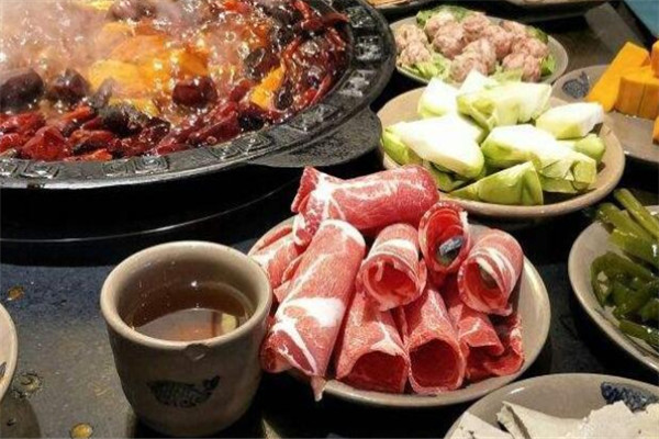 奇味火锅加盟