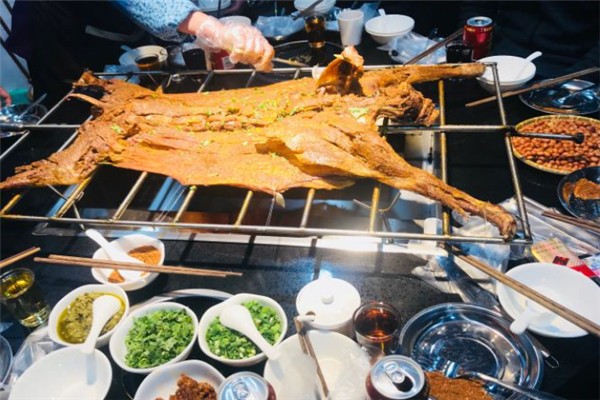 涮烤全羊吧火锅