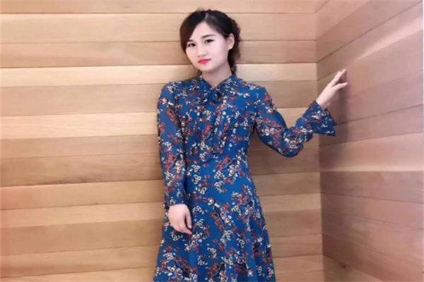 汇苑服饰