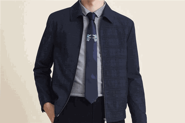 皇饰服装加盟