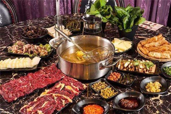 牤牛炖肉火锅加盟