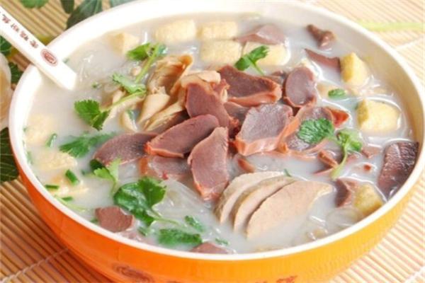 游子鸭血粉丝汤