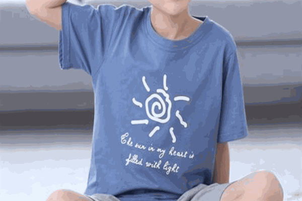小太阳服装加盟