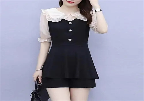 咿美丽服饰