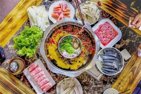 曼宁家泰式火锅