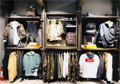 一号货仓服装