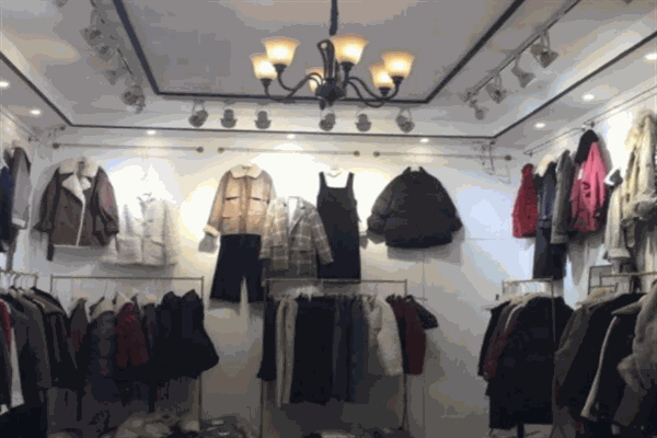英格来思服装加盟