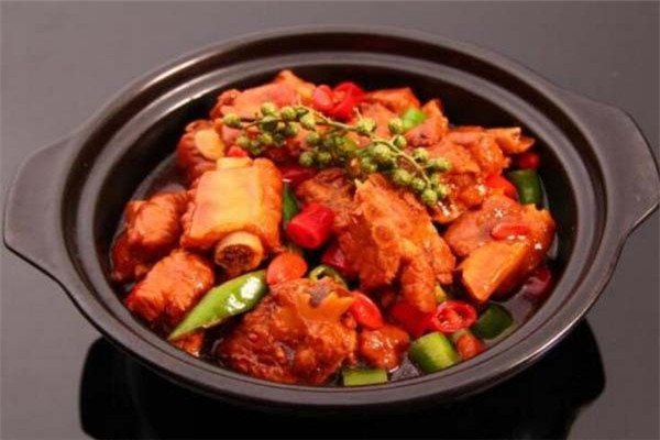 杨黄焖鸡米饭加盟