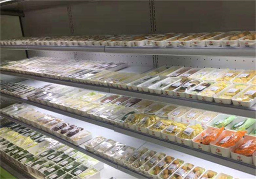 吴佳朋火锅超市