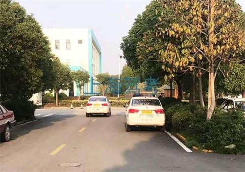 玮创驾校