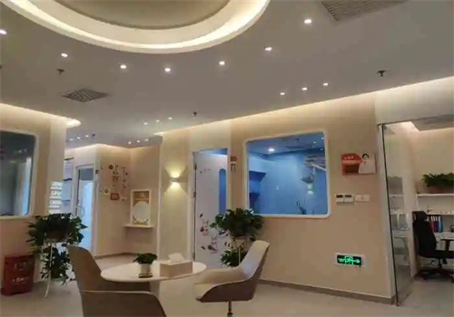 小白兔口腔