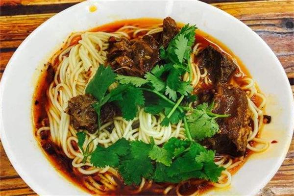 渝川牛肉面