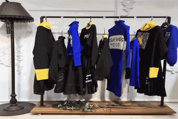 欧贝卡服装加盟