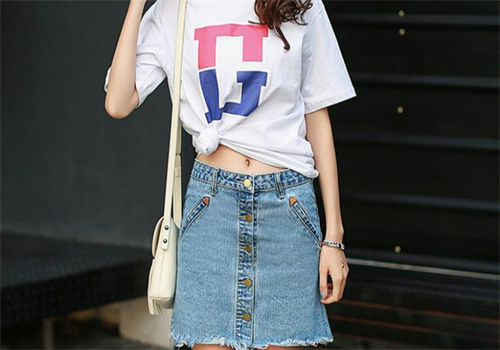 依人服饰