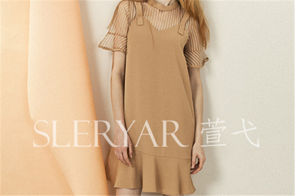 萱弋服装加盟