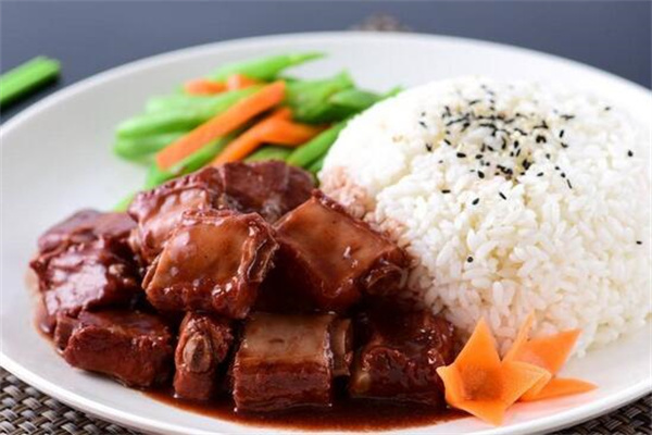 燕江南排骨饭
