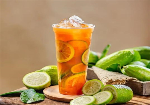 手摇柠檬茶