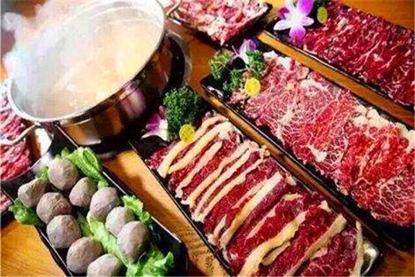 辣喔呦火锅加盟