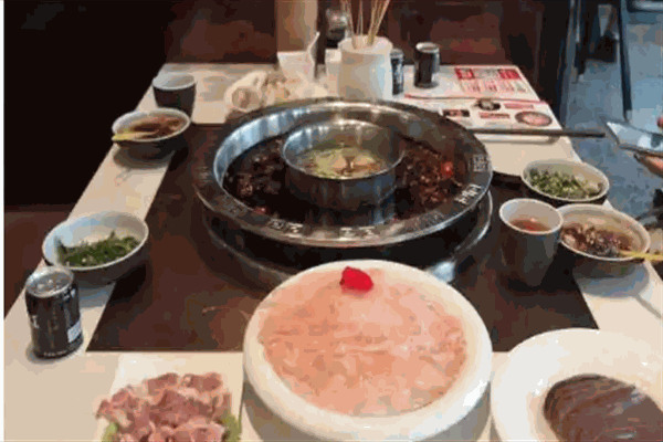 王可钵火锅加盟