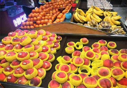 乡吧佬水果店
