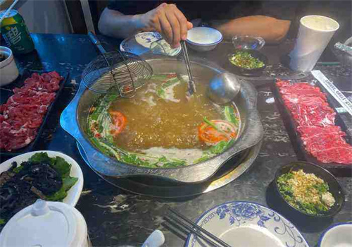 小牛家村黄牛肉火锅