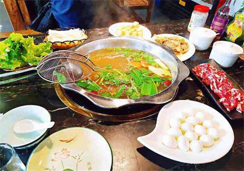 小牛家村黄牛肉火锅