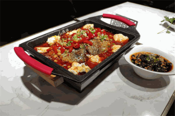 小鱼夫烤鱼店加盟
