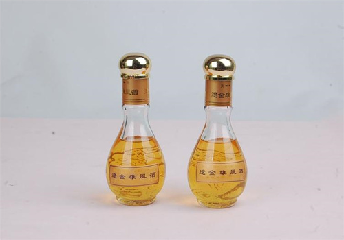 辽金雄风酒