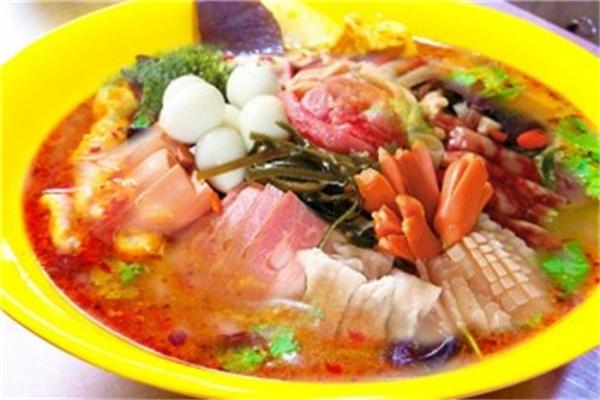 馍饭先生麻辣烫