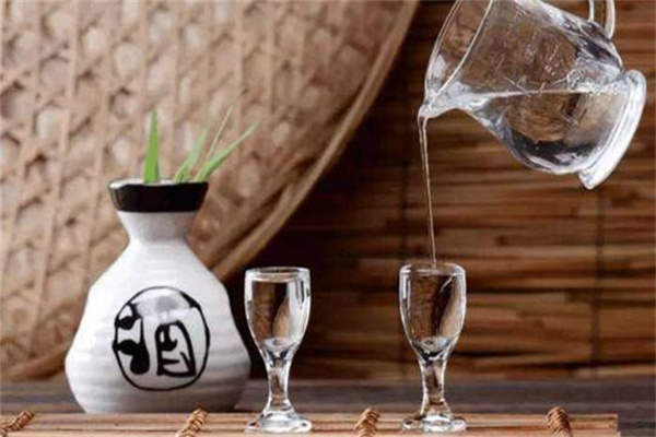 御谷泉散白酒
