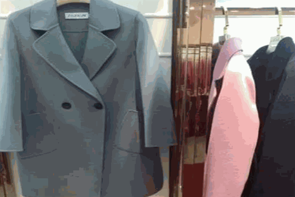 依佰丽女装