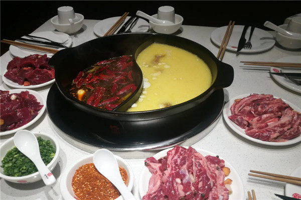 鸡汤爱上牛肉加盟