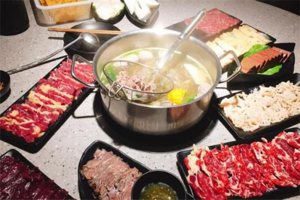 小伴牛说牛肉自助火锅