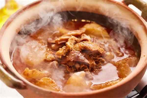 牛A打边炉