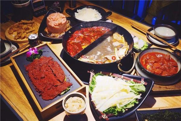 牛味馆火锅加盟