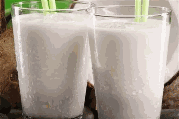 鲜萃椰子汁加盟