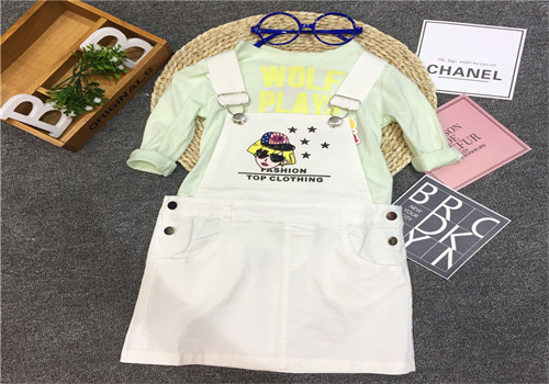 尤画童装品牌童装