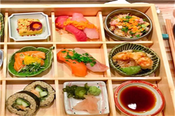赵小姐的店日料