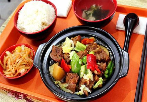 友一家黄焖鸡米饭