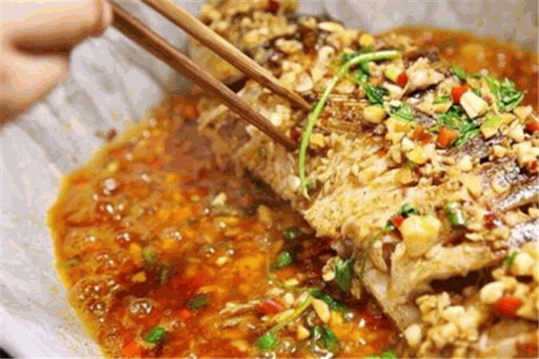 小鱼快烤烤鱼店加盟