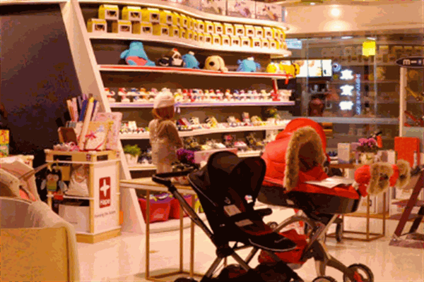 小脚丫孕婴店加盟
