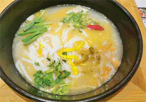 甩碗米线