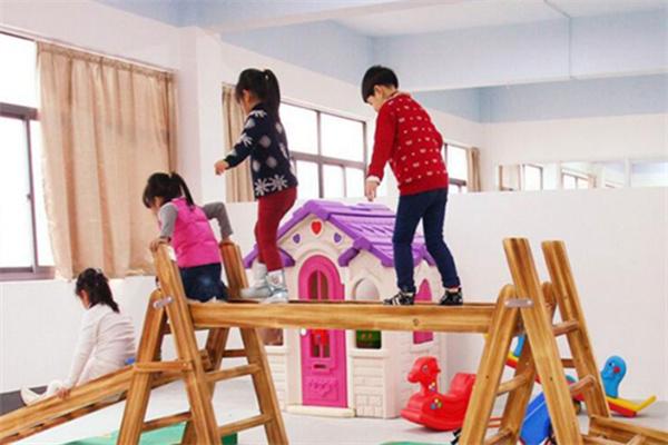 恒东幼教用品