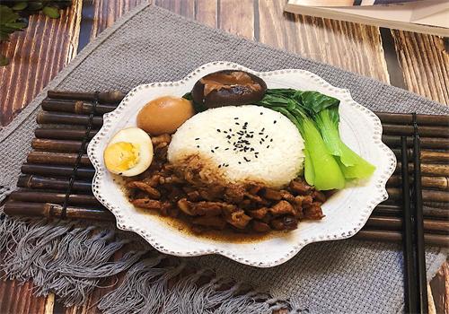 幸福卤肉饭