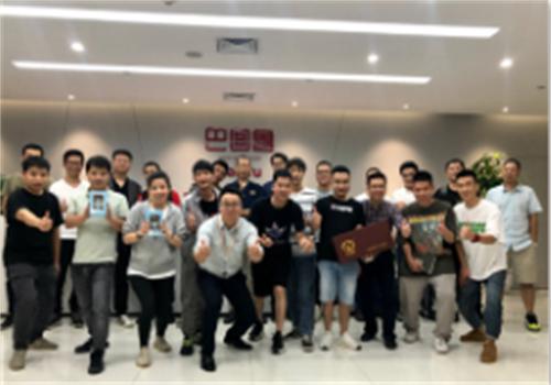 巴图鲁汽配铺