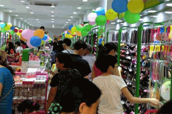 容易在线两元店加盟