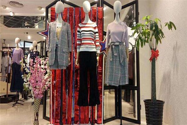红袖服装加盟