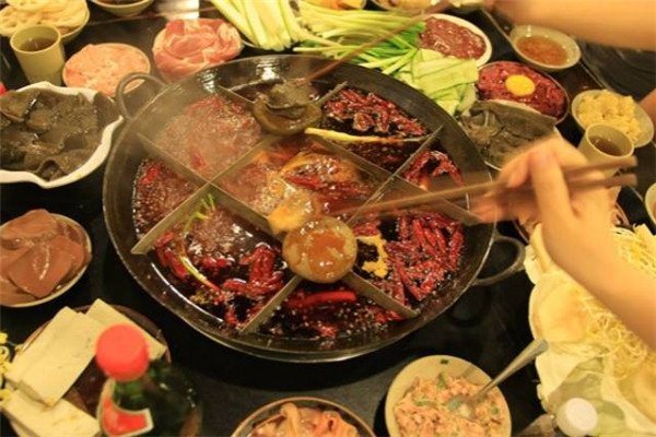 舌尖牧牛潮汕牛肉火锅
