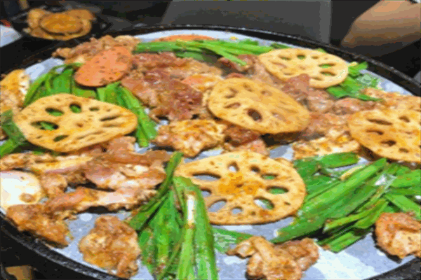 余味铁板烧烤加盟
